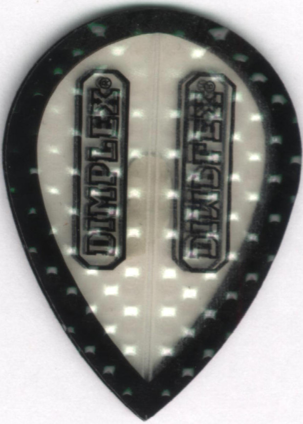 Red and Black Teardrop Dimplex Dart Flights